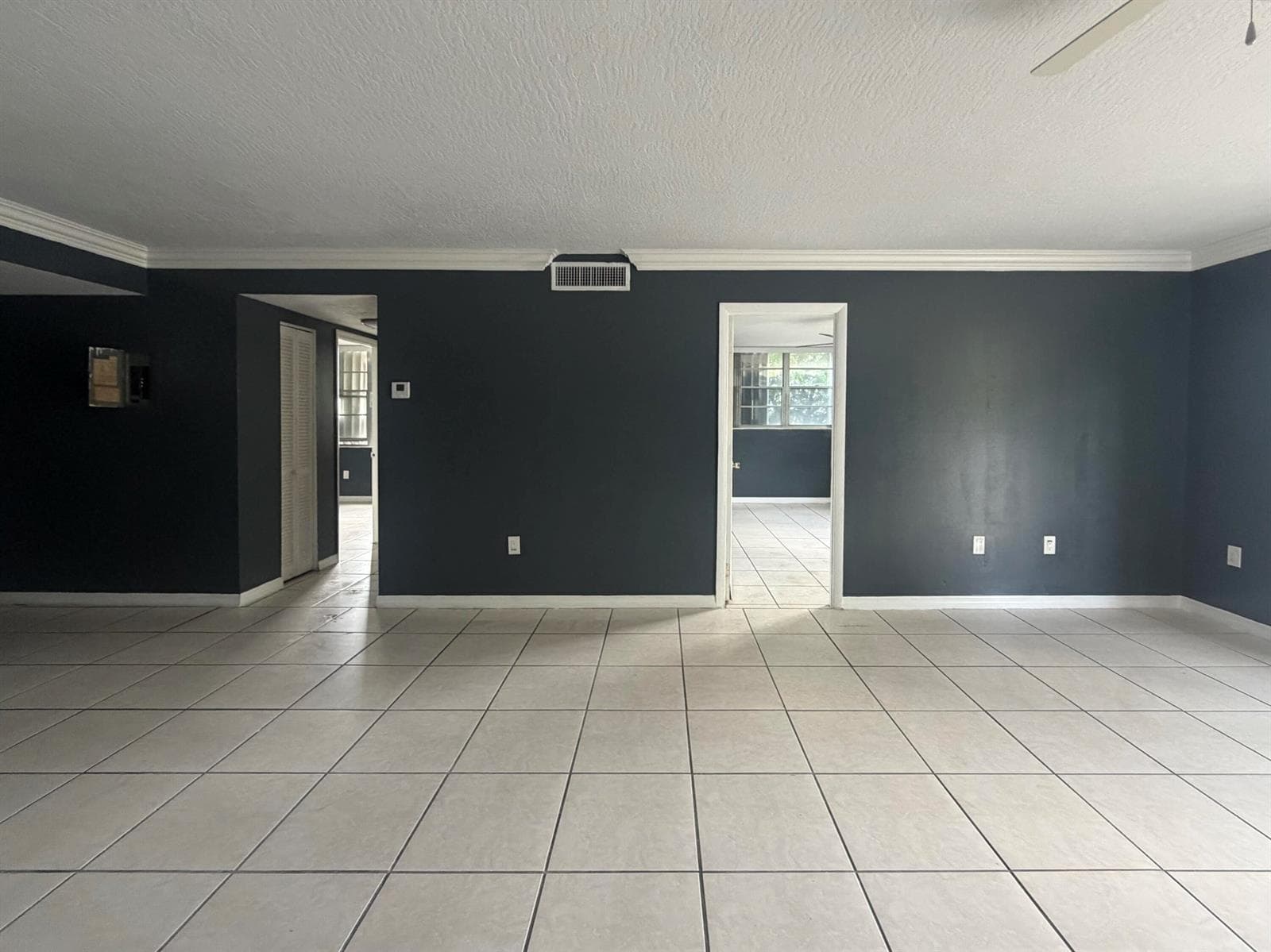 15600 NW 7th Avenue # 303, Miami FL 33169