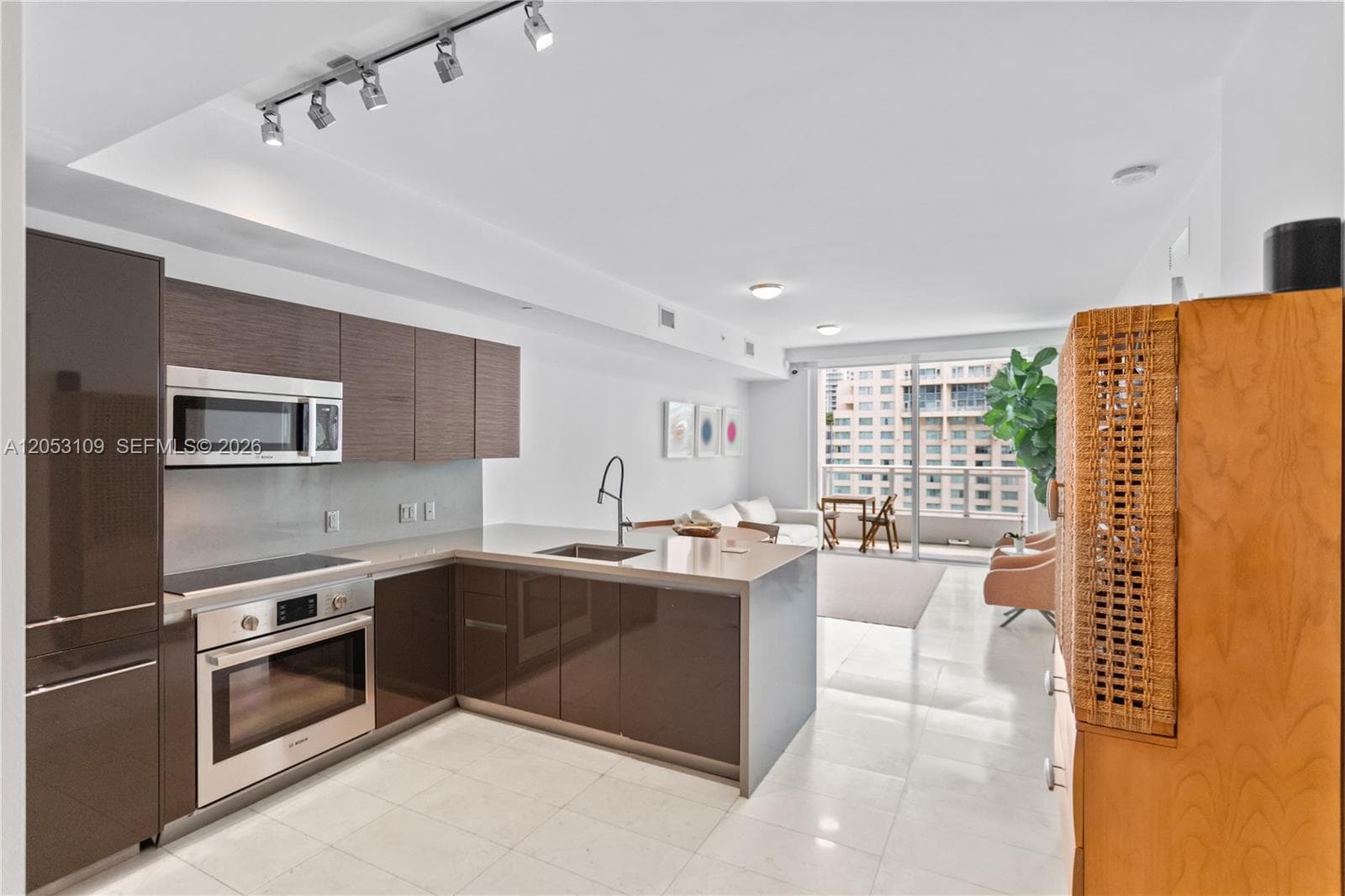 1080 Brickell Ave # 1602, Miami FL 33131