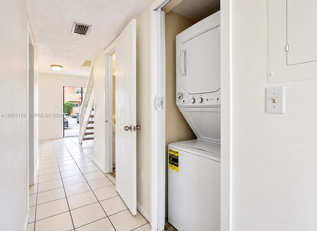 8261 NW 5th Terr # 329, Miami FL 33126