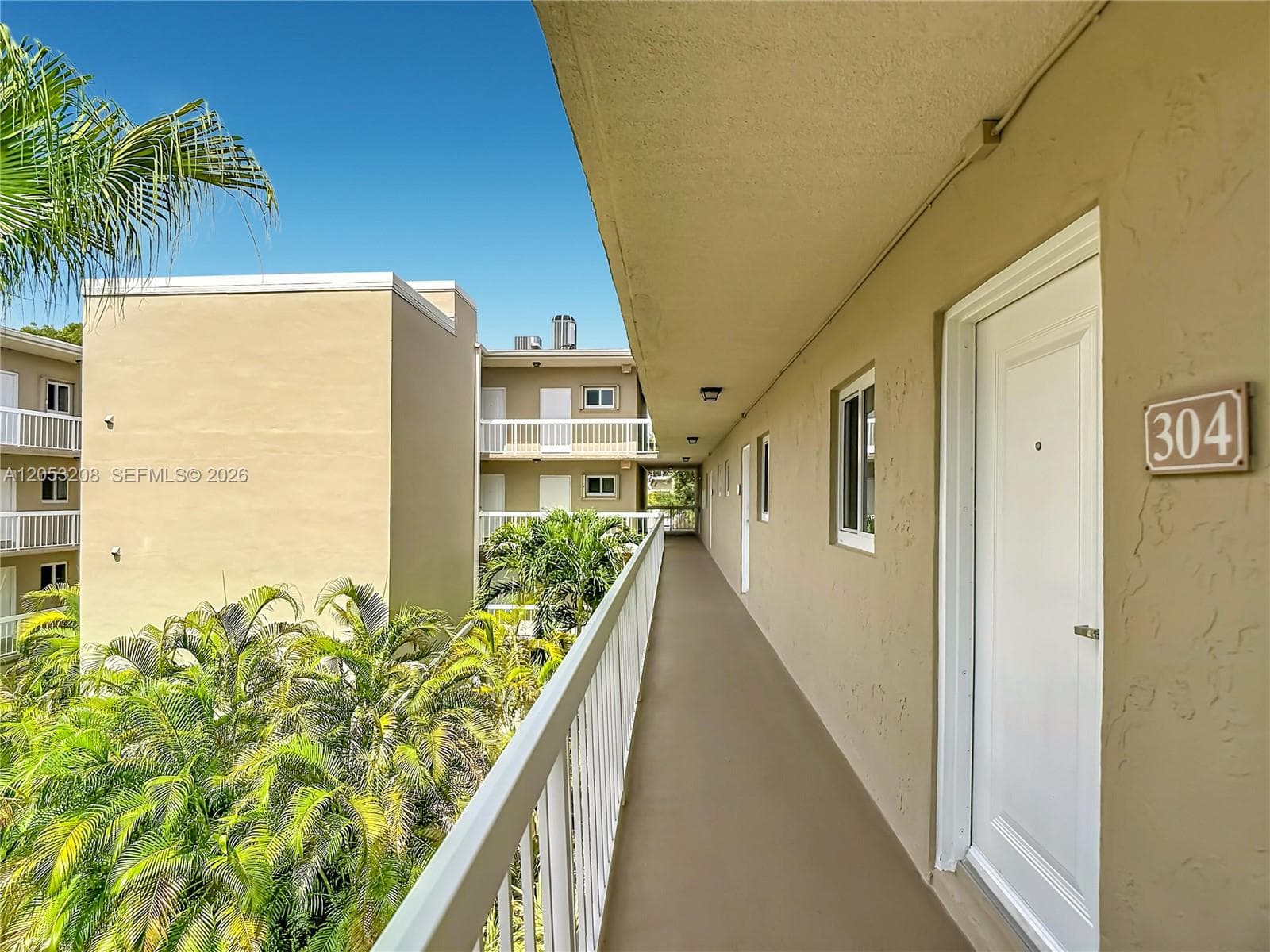 7722 Camino Real # E304, Miami FL 33143