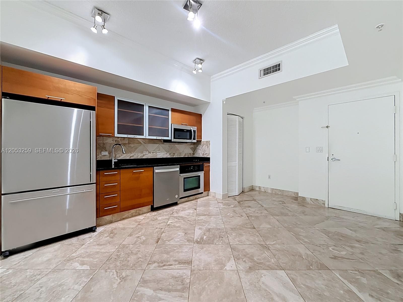 3470 E Coast Ave # H0907, Miami FL 33137