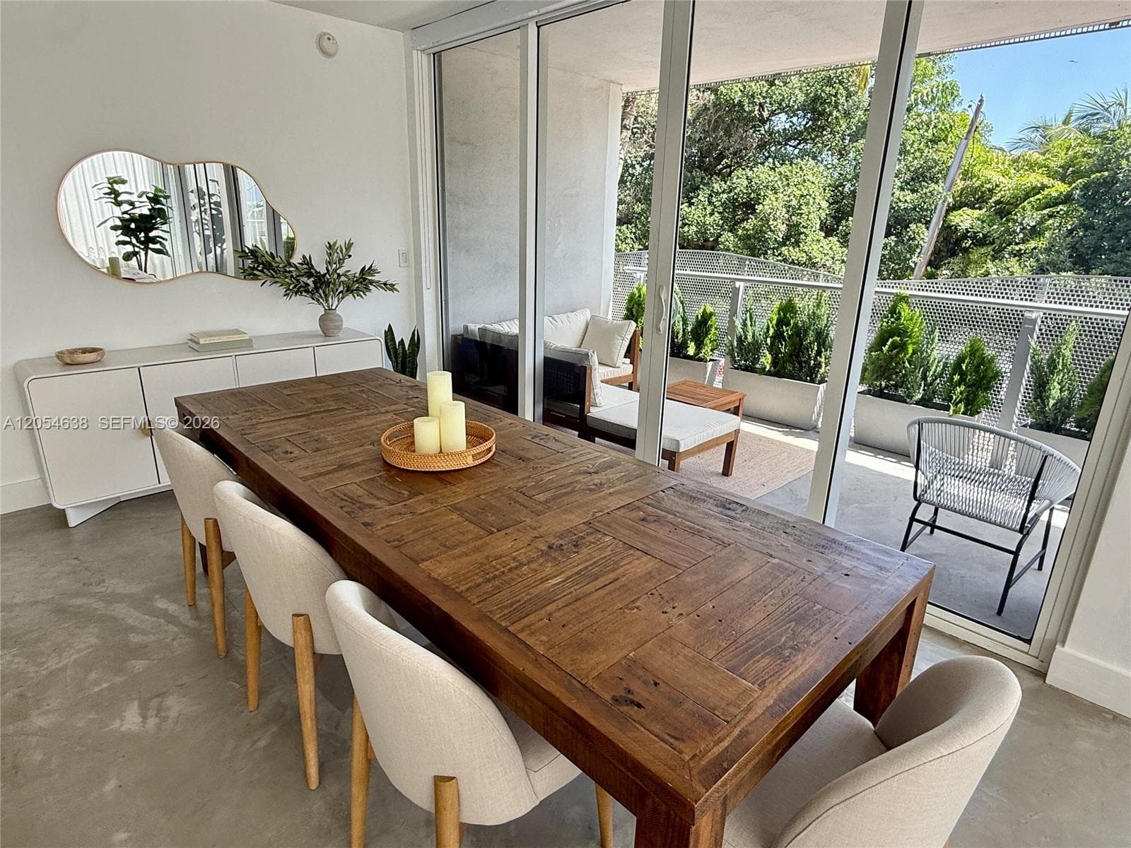 2155 Washington Ct # 210, Miami Beach FL 33139