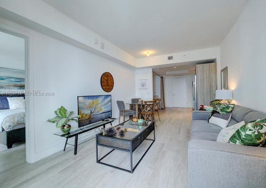 121 NE 34th St # 1603, Miami FL 33137