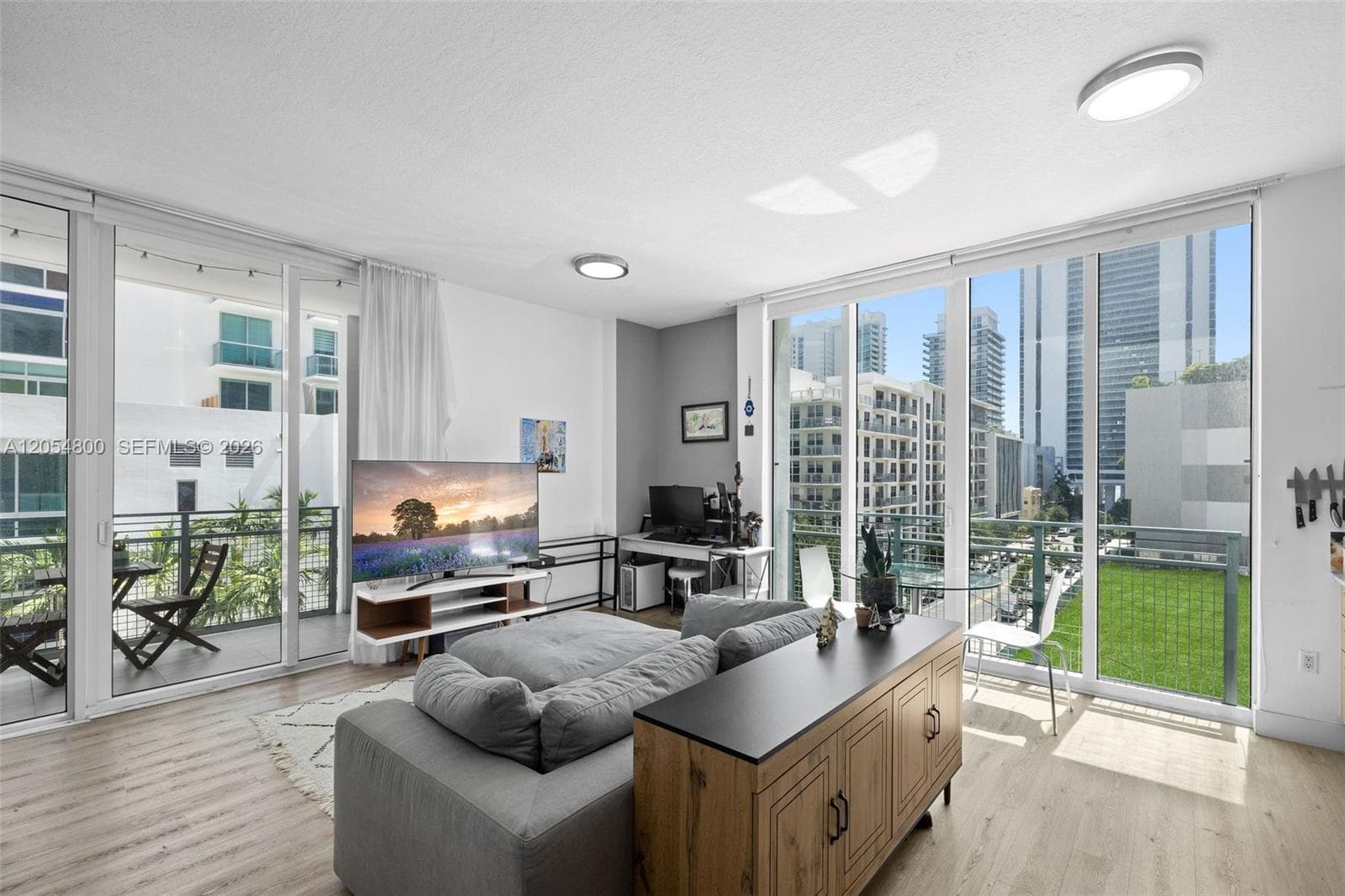 350 NE 24th St # 401, Miami FL 33137