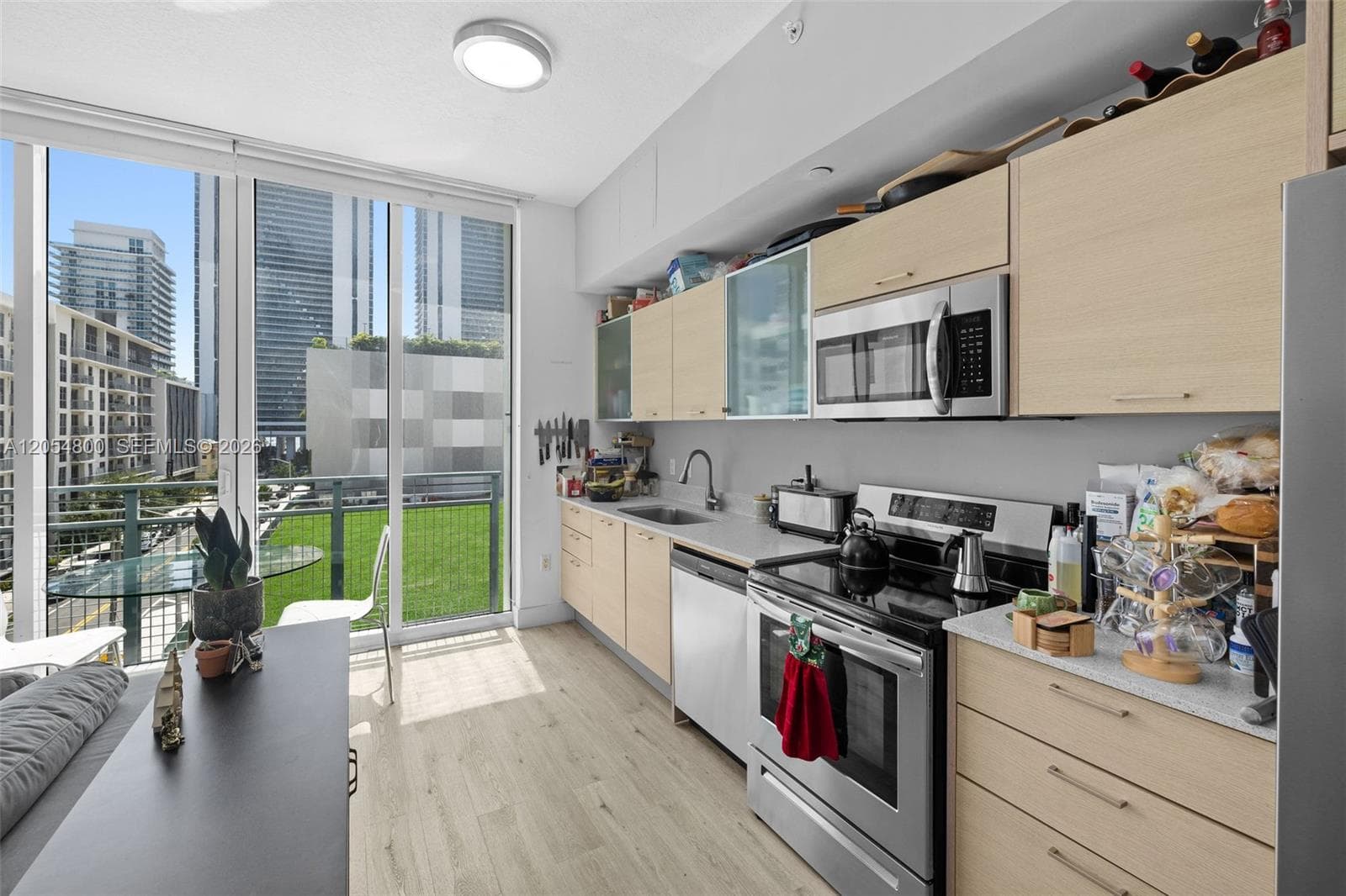 350 NE 24th St # 401, Miami FL 33137