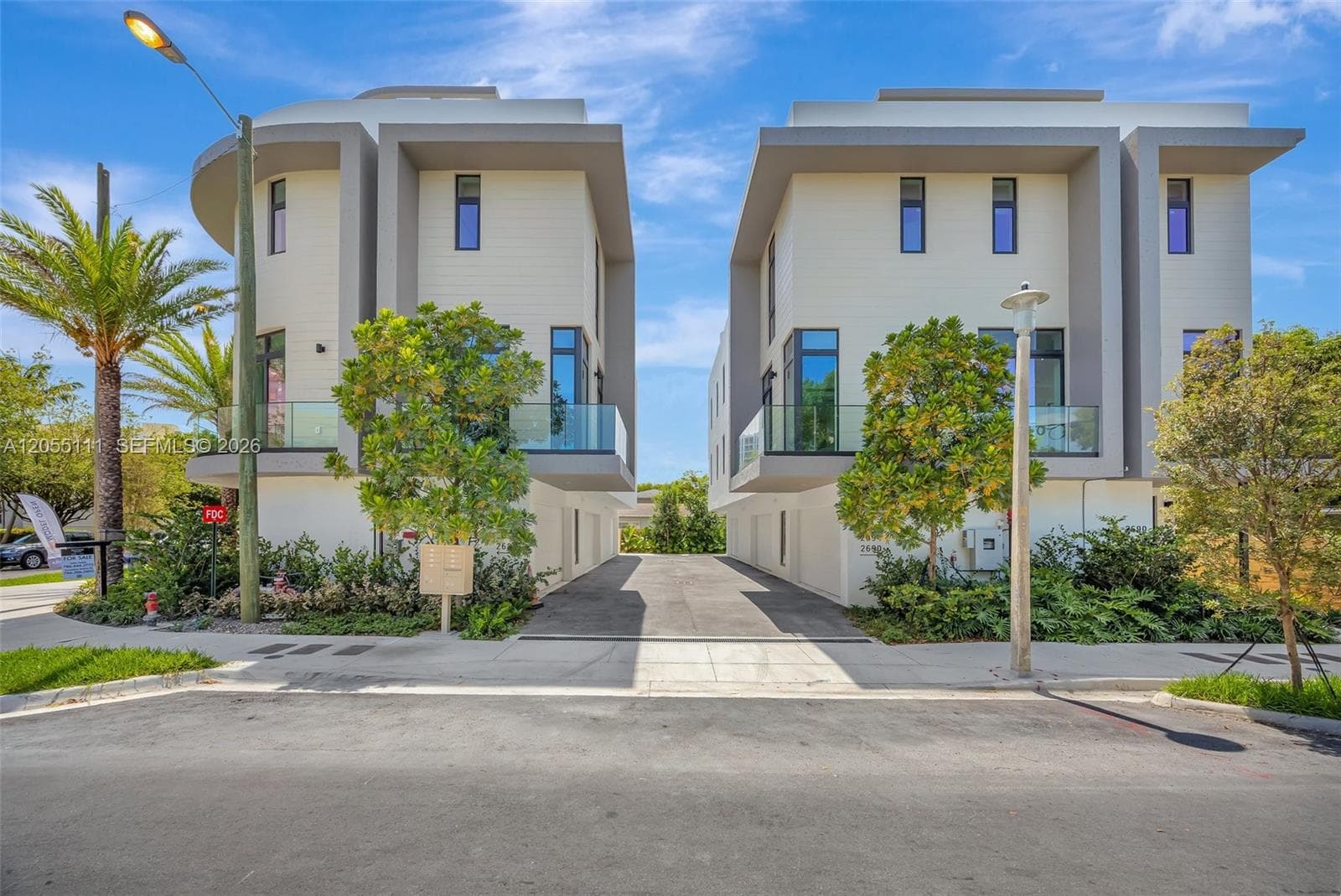 2692 SW 25th Ave, Miami FL 33133