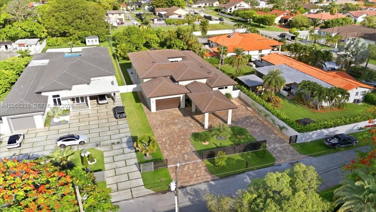 2880 SW 113 Avenue, Miami FL 33165