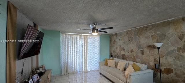 8405 NW 8th St # 201, Miami FL 33126