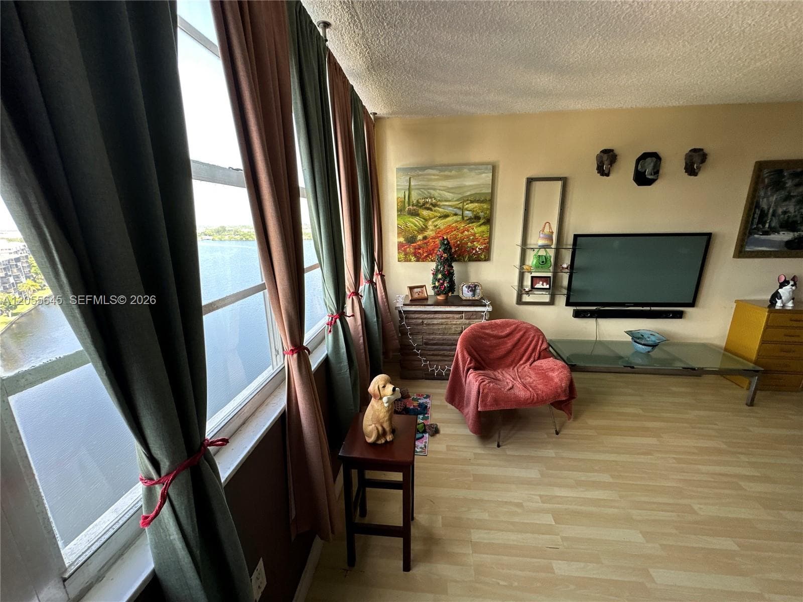 1301 NE Miami Gardens Dr # 1403W, Miami FL 33179