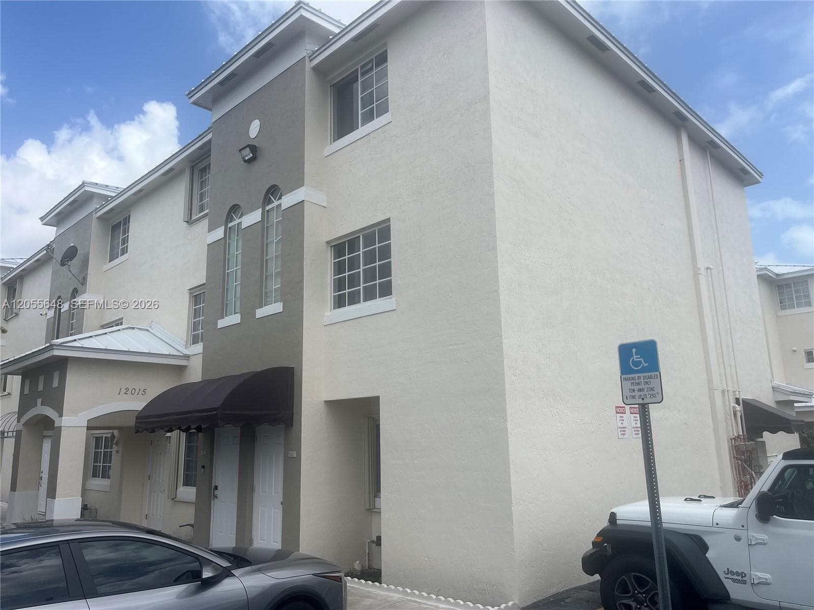 12015 SW 14 ST # C, Miami FL 33184