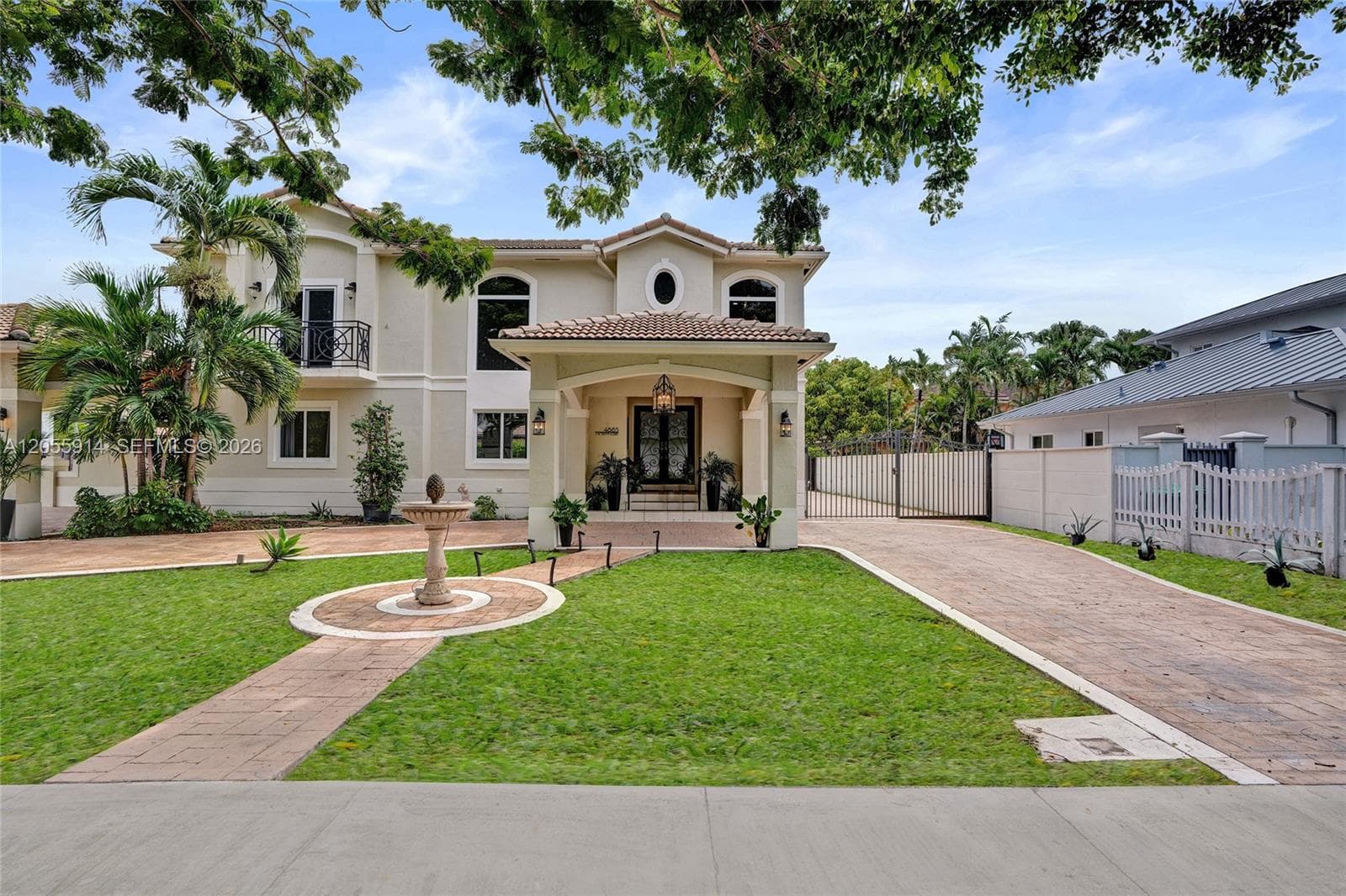 4665 SW 159th Ct, Miami FL 33185