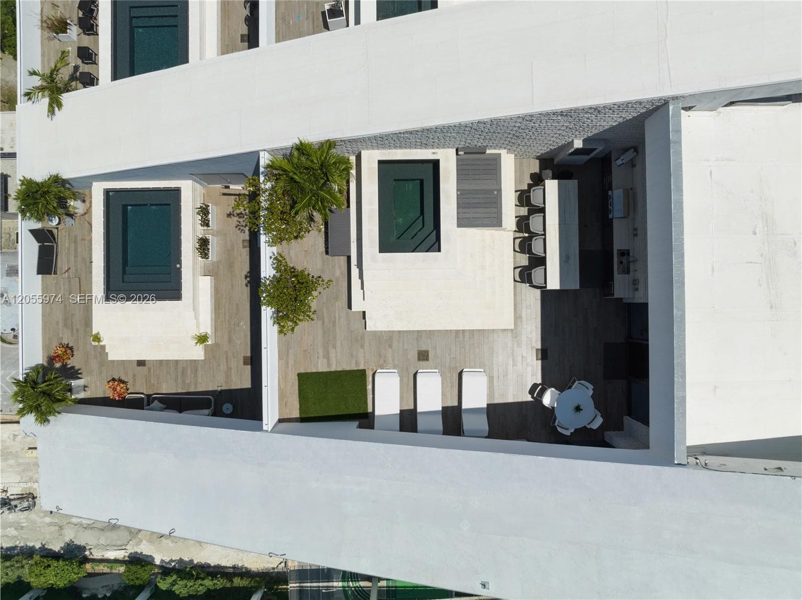 88 SW 7th St # 4303, Miami FL 33130