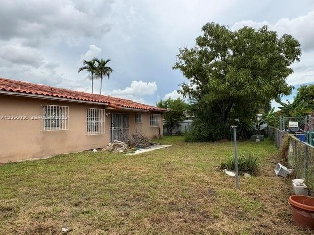 9590 SW 19th St, Miami FL 33165
