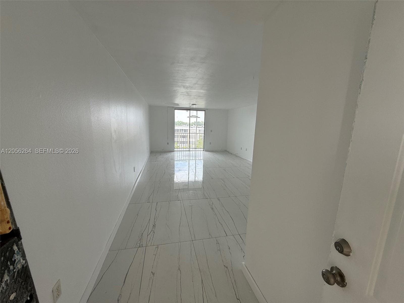 1700 NE 191st St # 510, Miami FL 33179