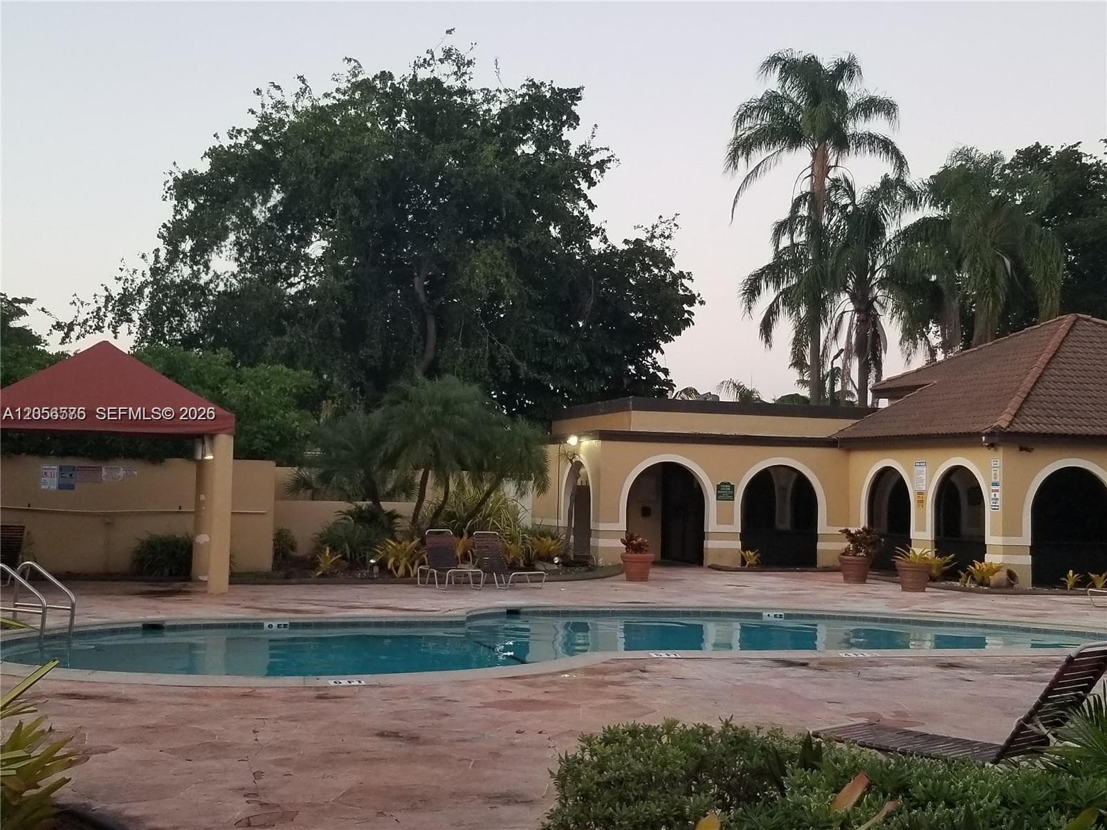 15650 SW 80th St # 207, Miami FL 33193