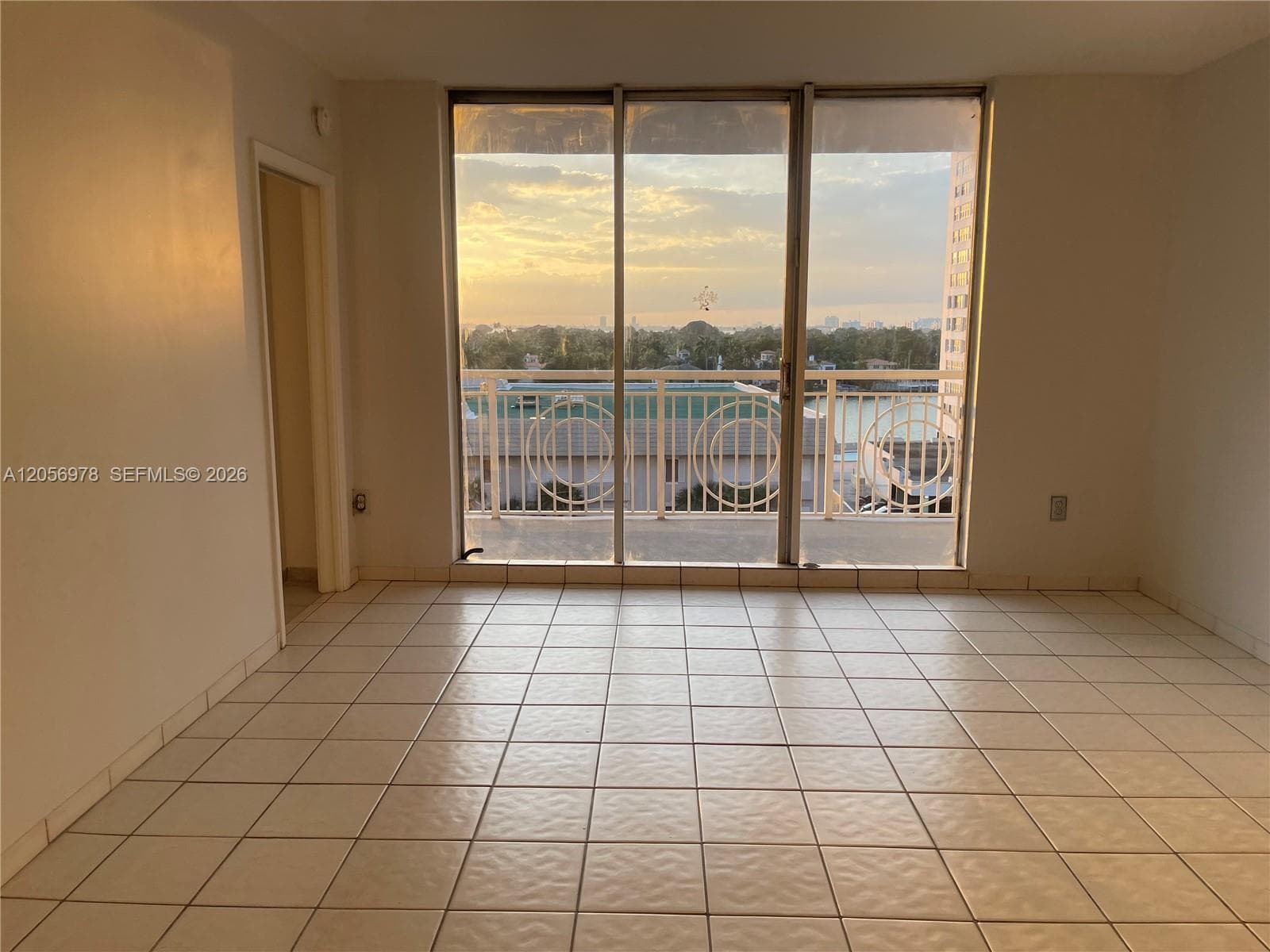 5825 Collins Ave # 7B, Miami Beach FL 33140