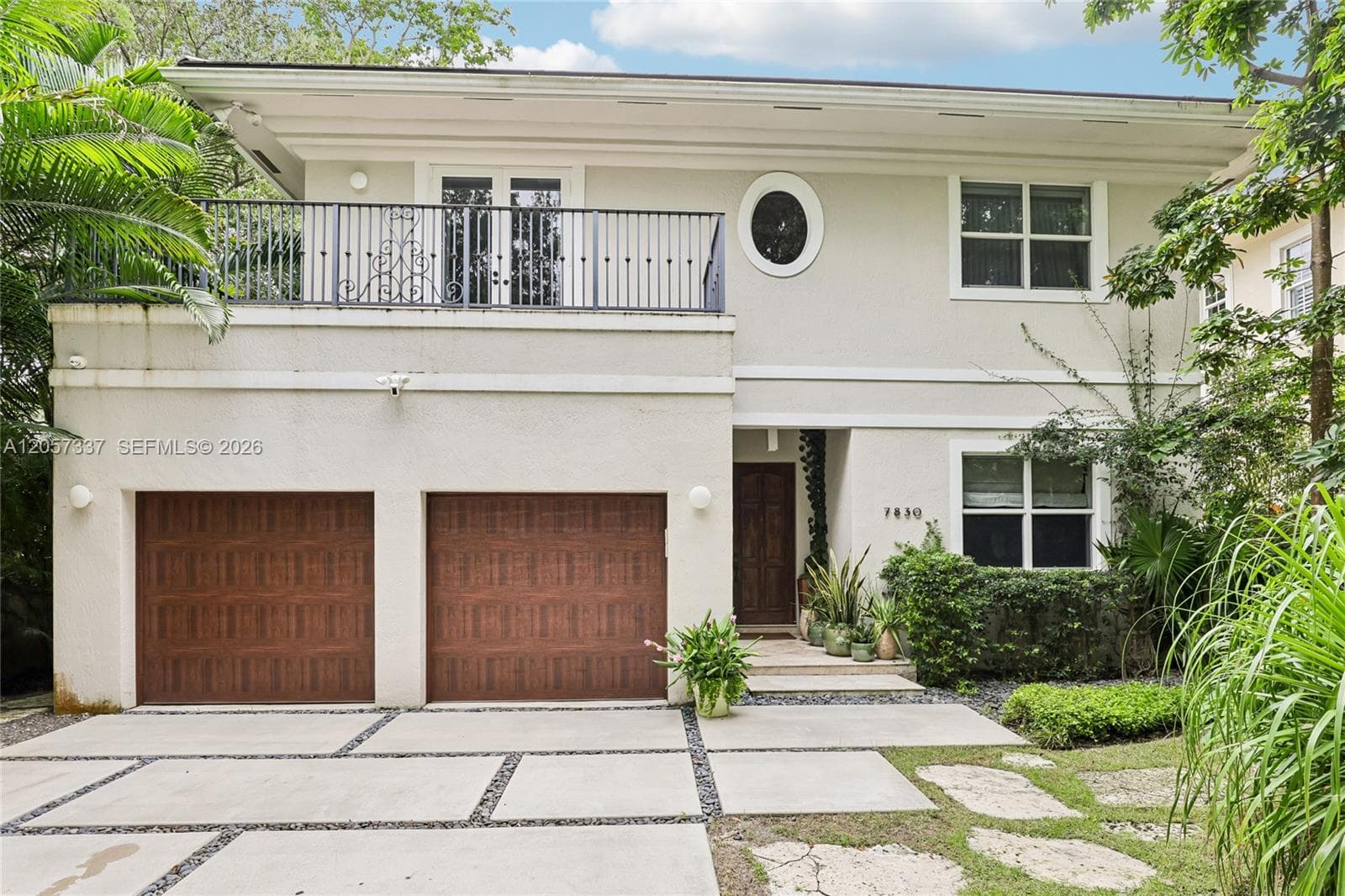 7830 SW 48th Ct, Miami FL 33143