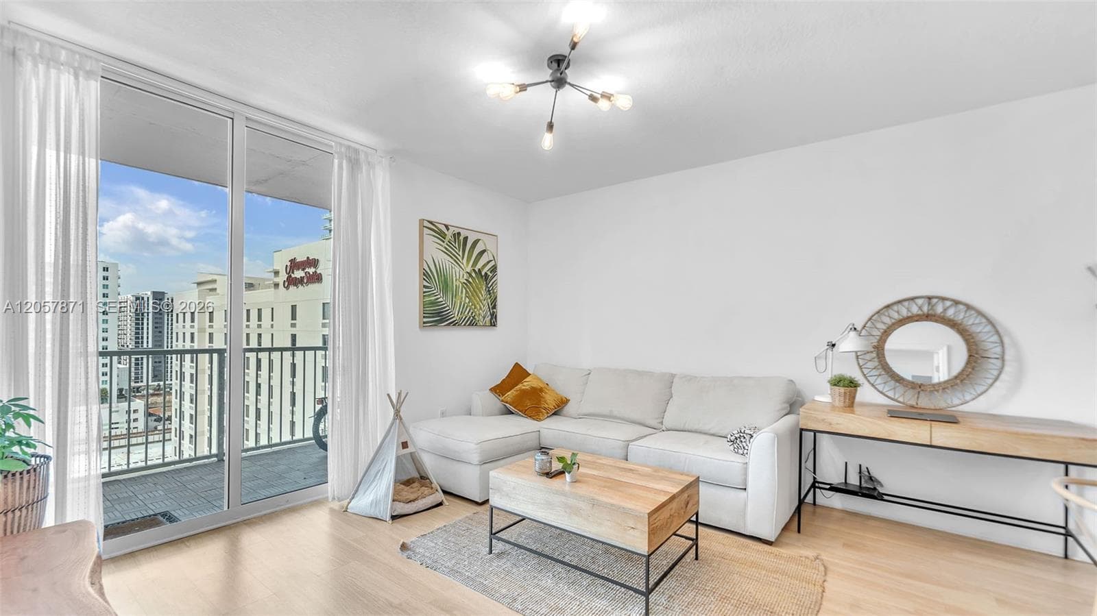 1250 S Miami Ave # 1307, Miami FL 33130