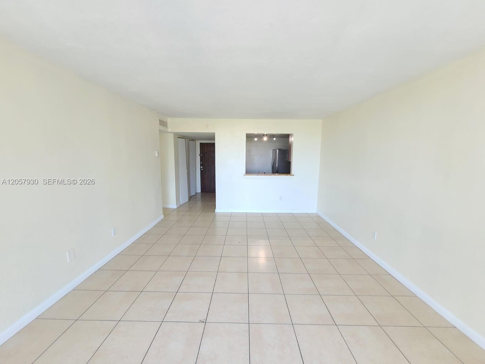496 NW 165th St Rd # 409, Miami FL 33169