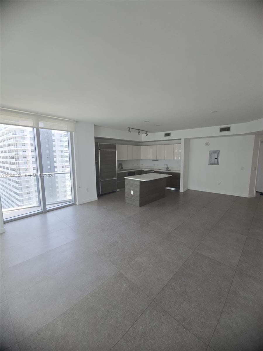 1100 S Miami Ave # 2001, Miami FL 33130