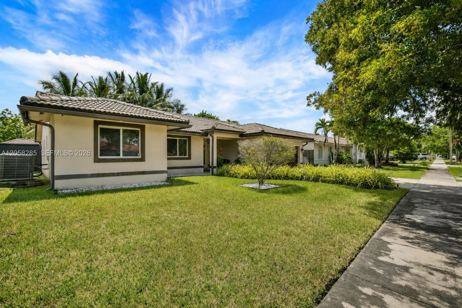 20533 SW 132nd Ave, Miami FL 33177