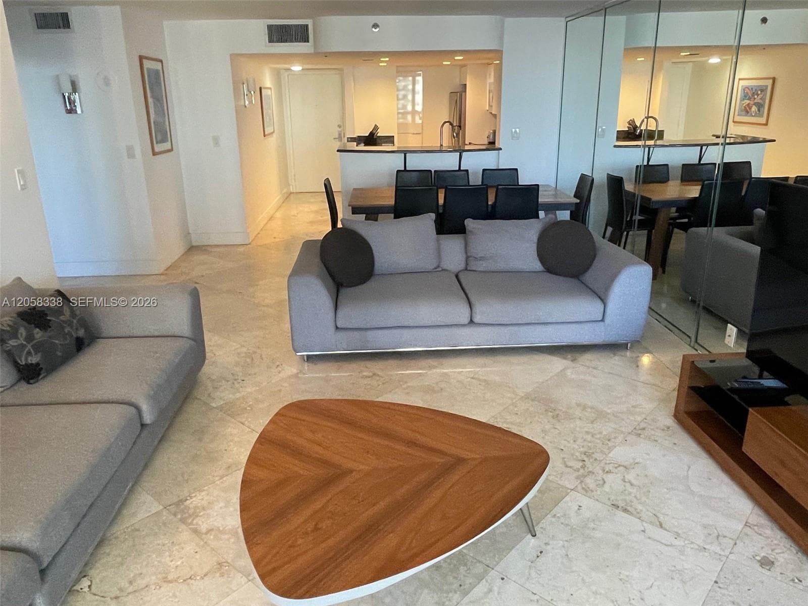 1717 N Bayshore Dr # 2548, Miami FL 33132