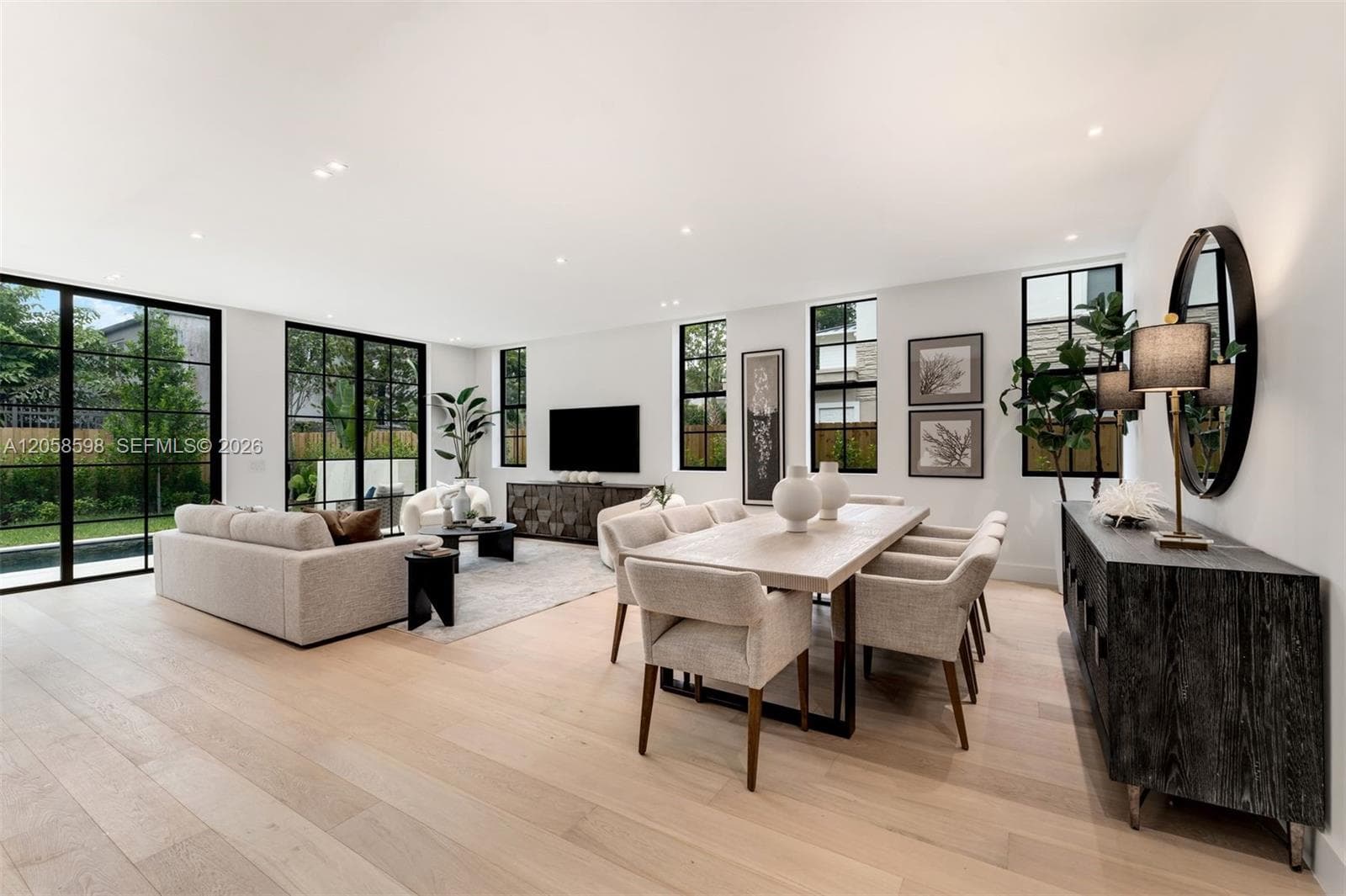 3352 Charles Ave, Miami FL 33133