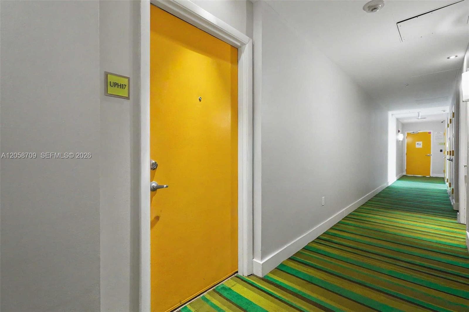 133 NE 2nd Ave # 3617, Miami FL 33132