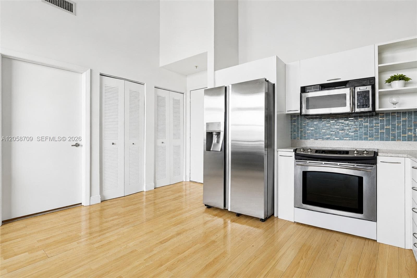 133 NE 2nd Ave # 3617, Miami FL 33132