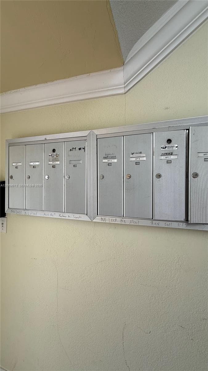 7636 Abbott Ave # 6, Miami Beach FL 33141
