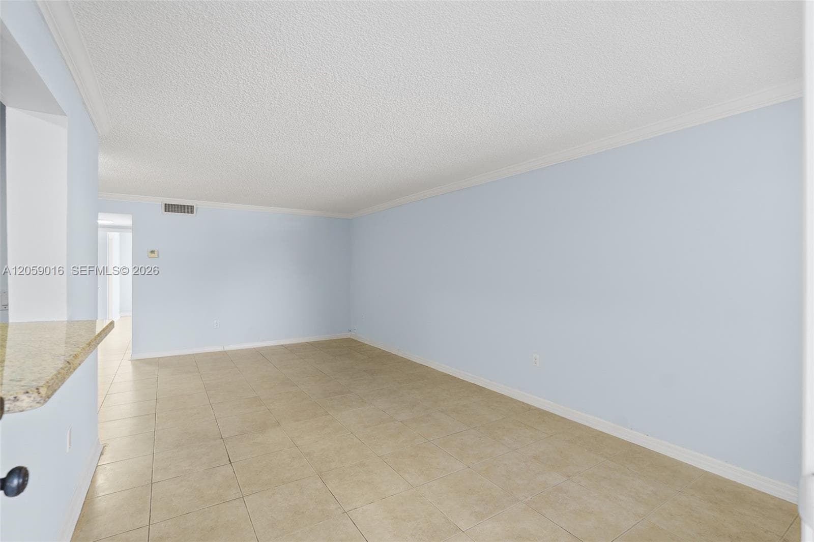 7620 Carlyle Ave # 206, Miami Beach FL 33141