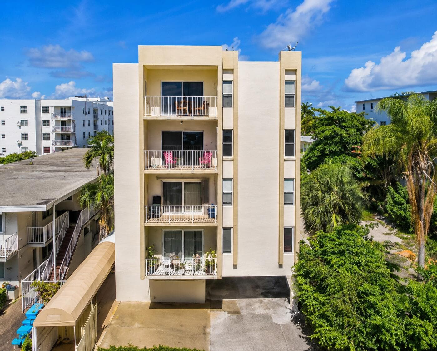 1245 WEST Avenue # 302, Miami Beach FL 33139
