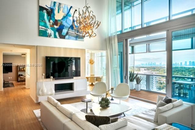 2901 Collins Ave # 1602, Miami Beach FL 33140