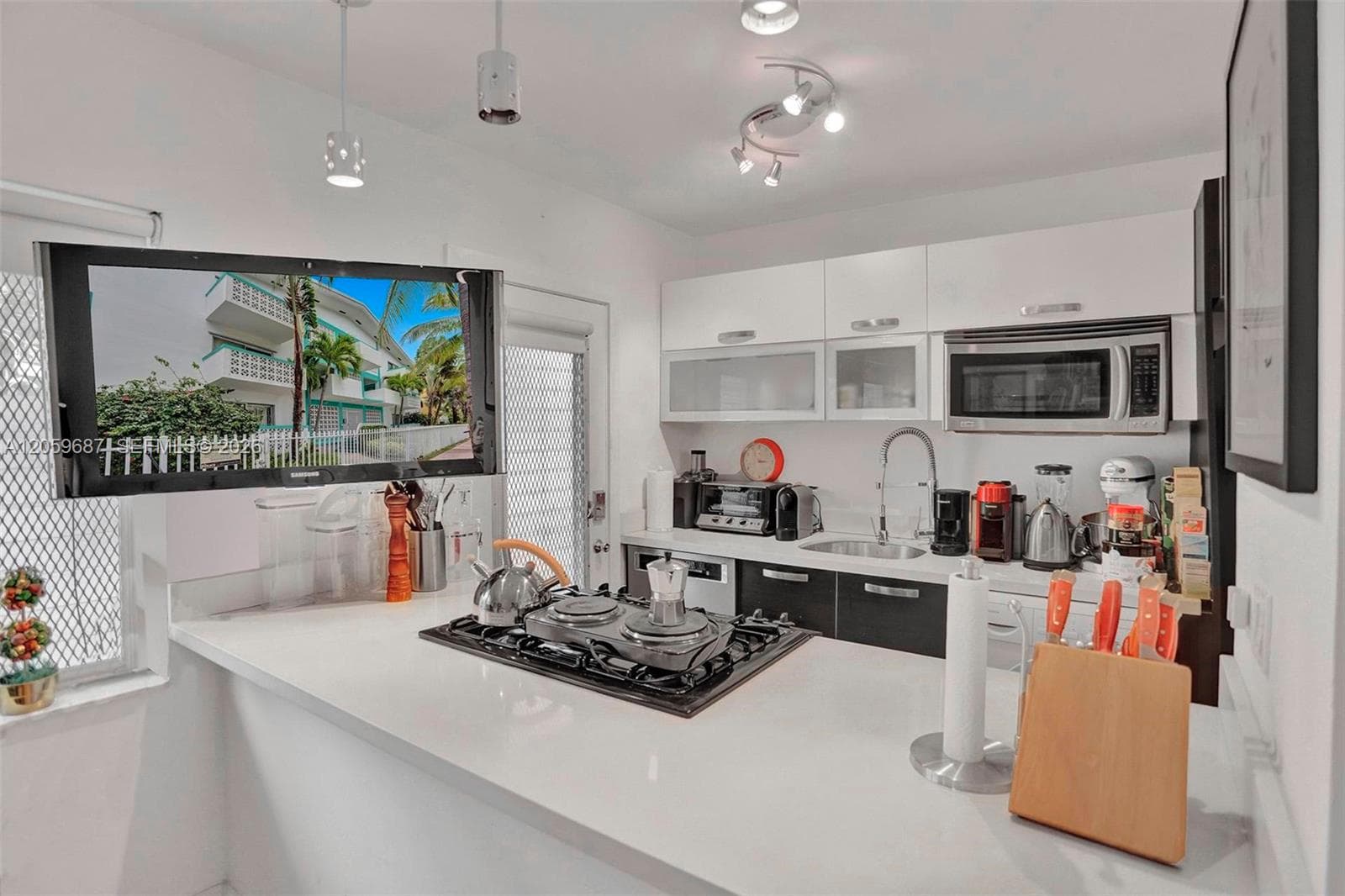 350 Collins Ave # 310, Miami Beach FL 33139