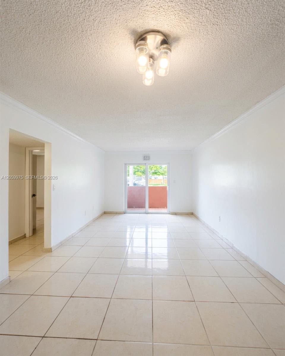 8990 SW 24th St # 19, Miami FL 33165