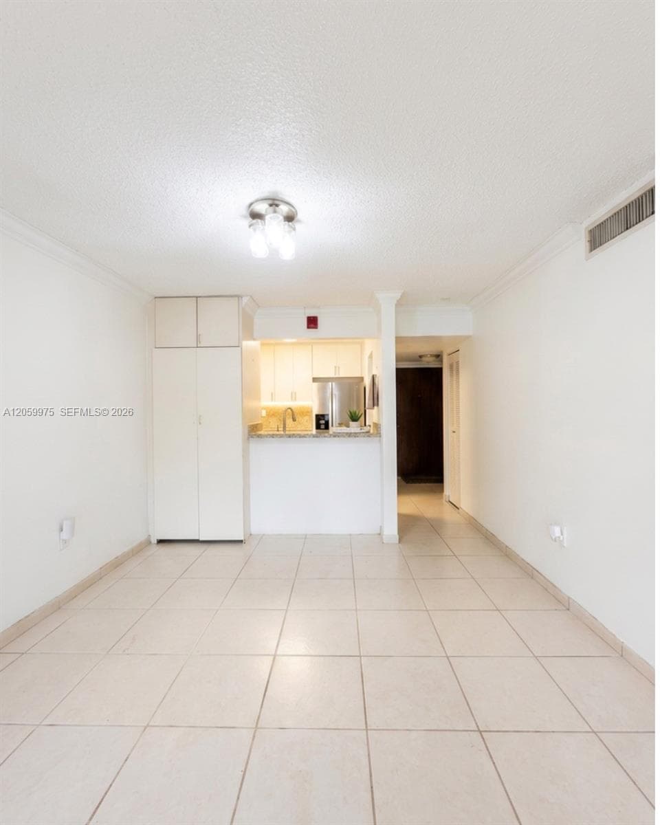 8990 SW 24th St # 19, Miami FL 33165