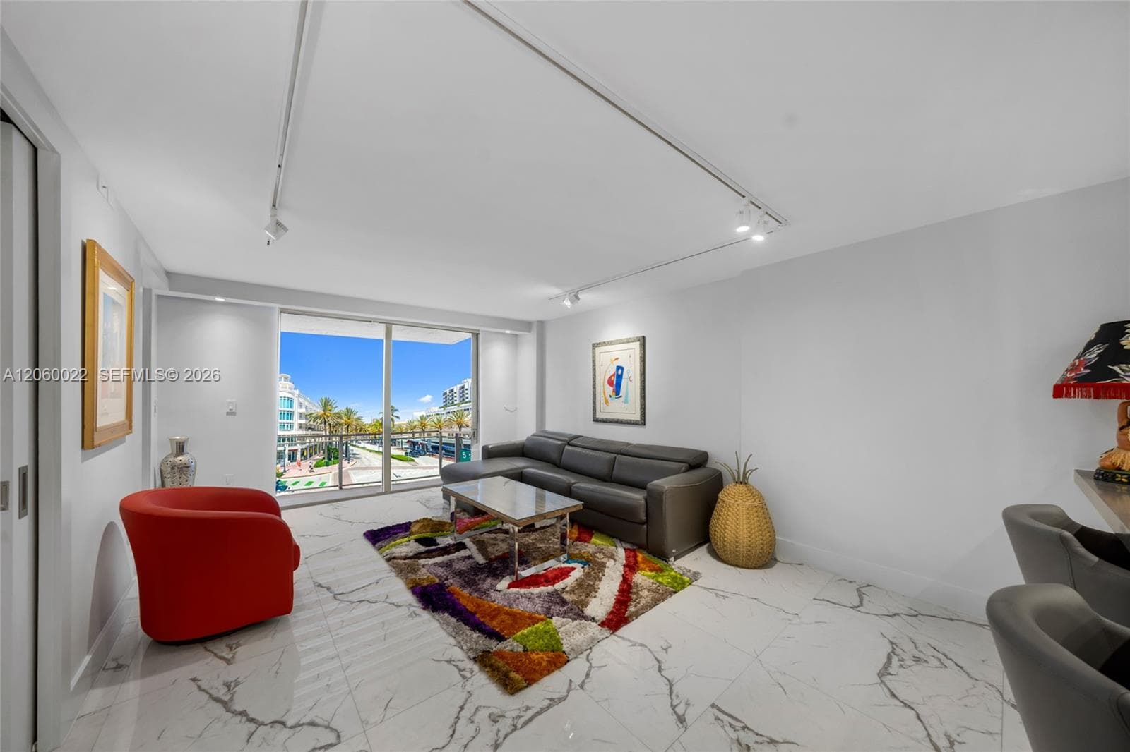 465 Ocean Dr # 303, Miami Beach FL 33139