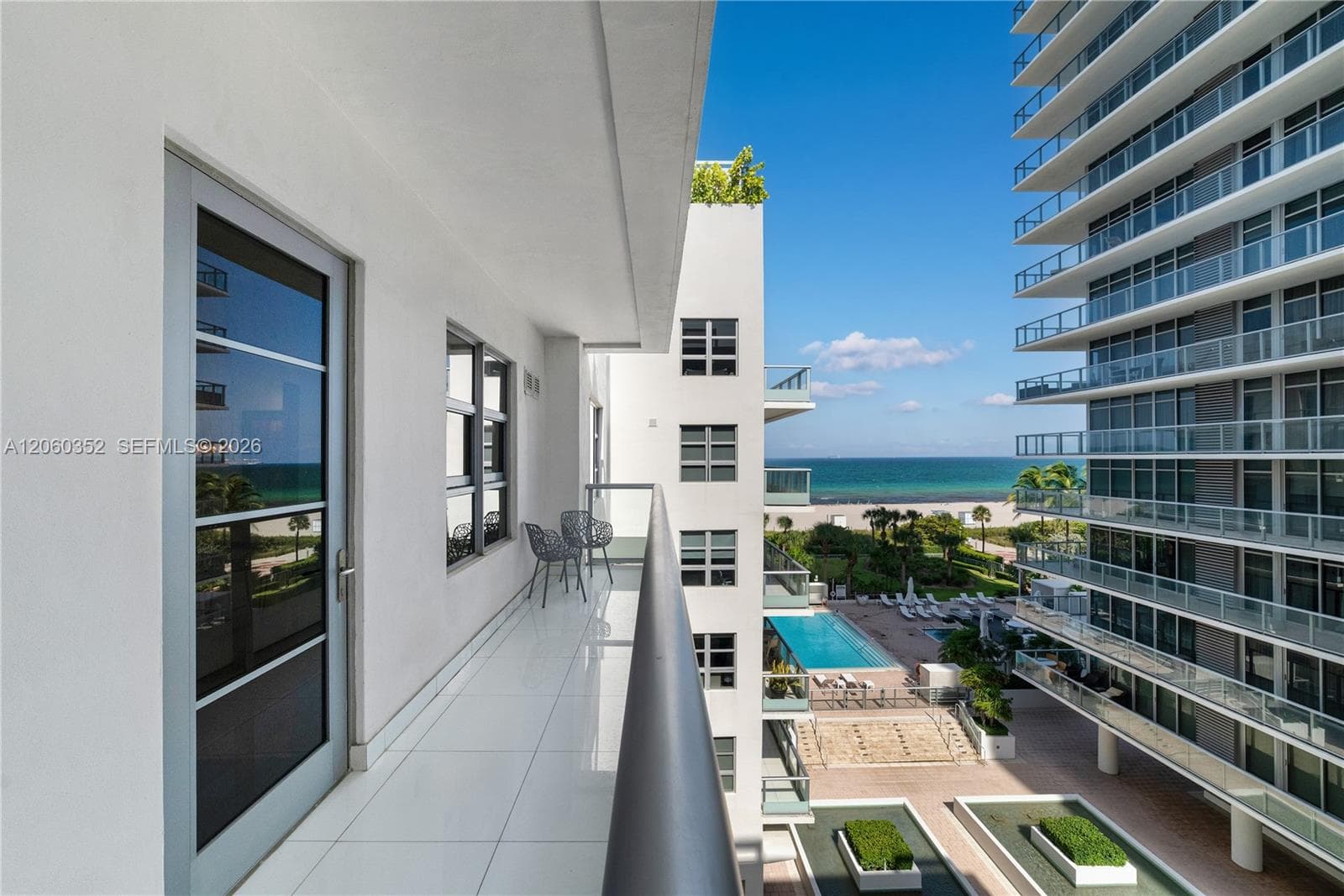 3739 Collins Ave # 503, Miami Beach FL 33140