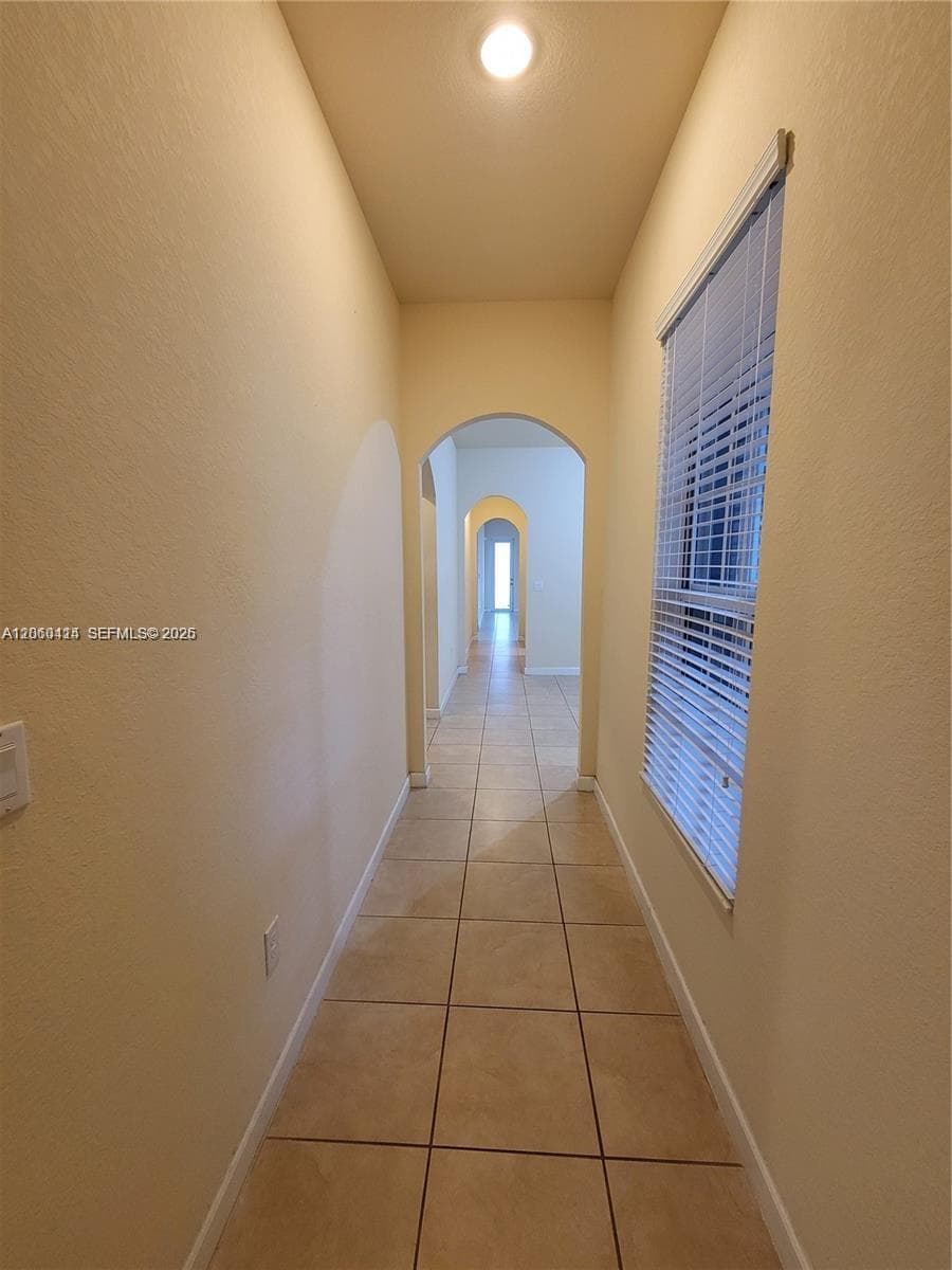 9282 SW 171st Ct, Miami FL 33196