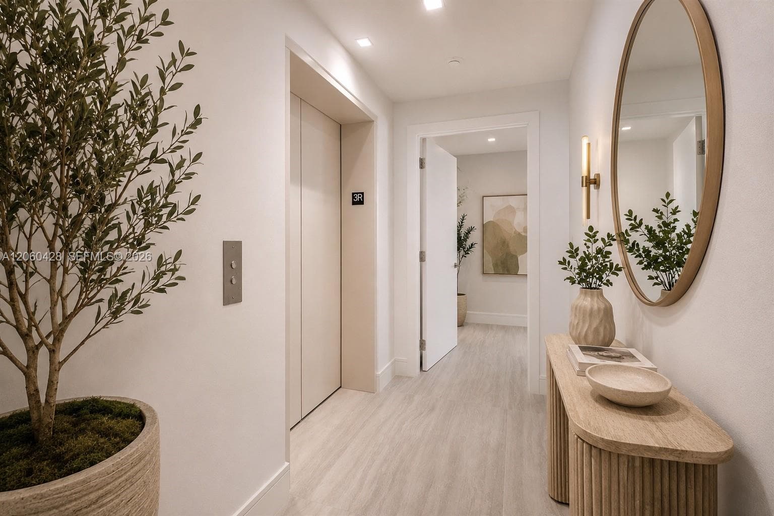 2411 Laguna Circle # 306, Miami FL 33181