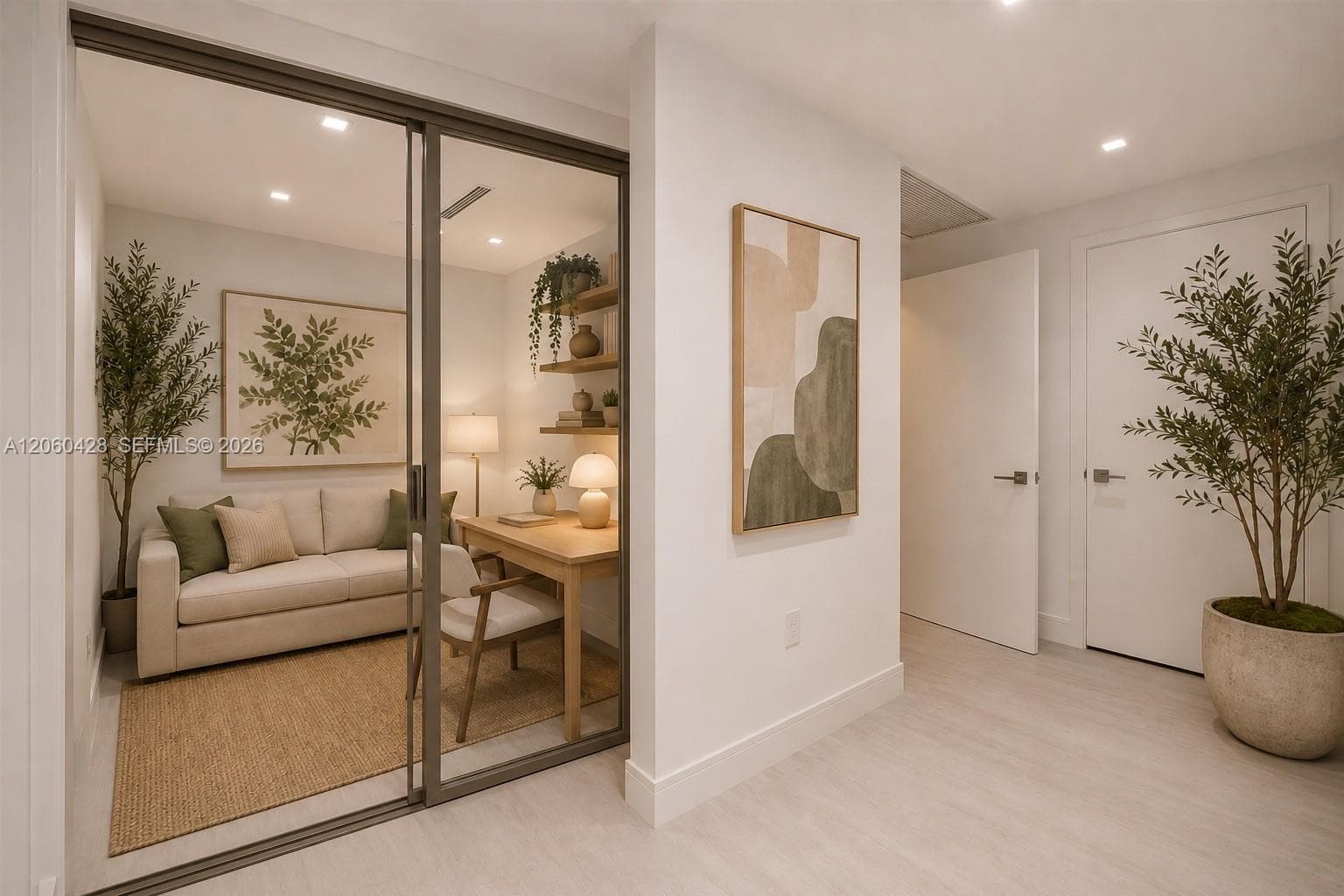 2411 Laguna Circle # 306, Miami FL 33181