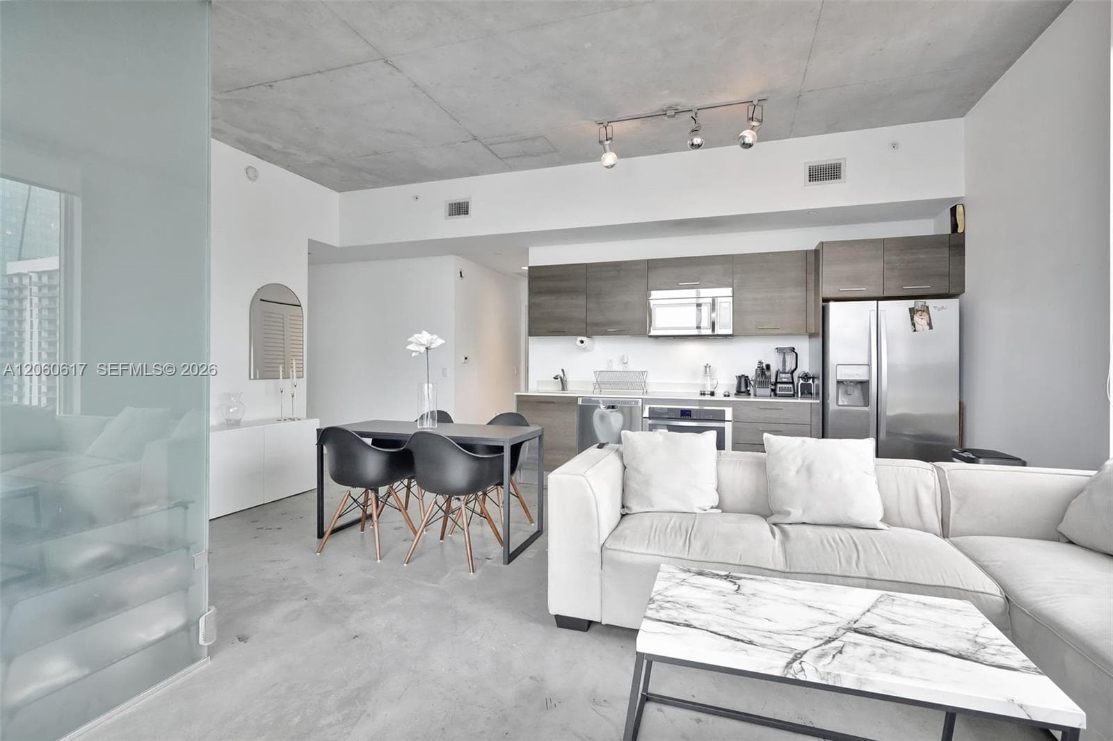 151 SE 1st St # 2511, Miami FL 33131