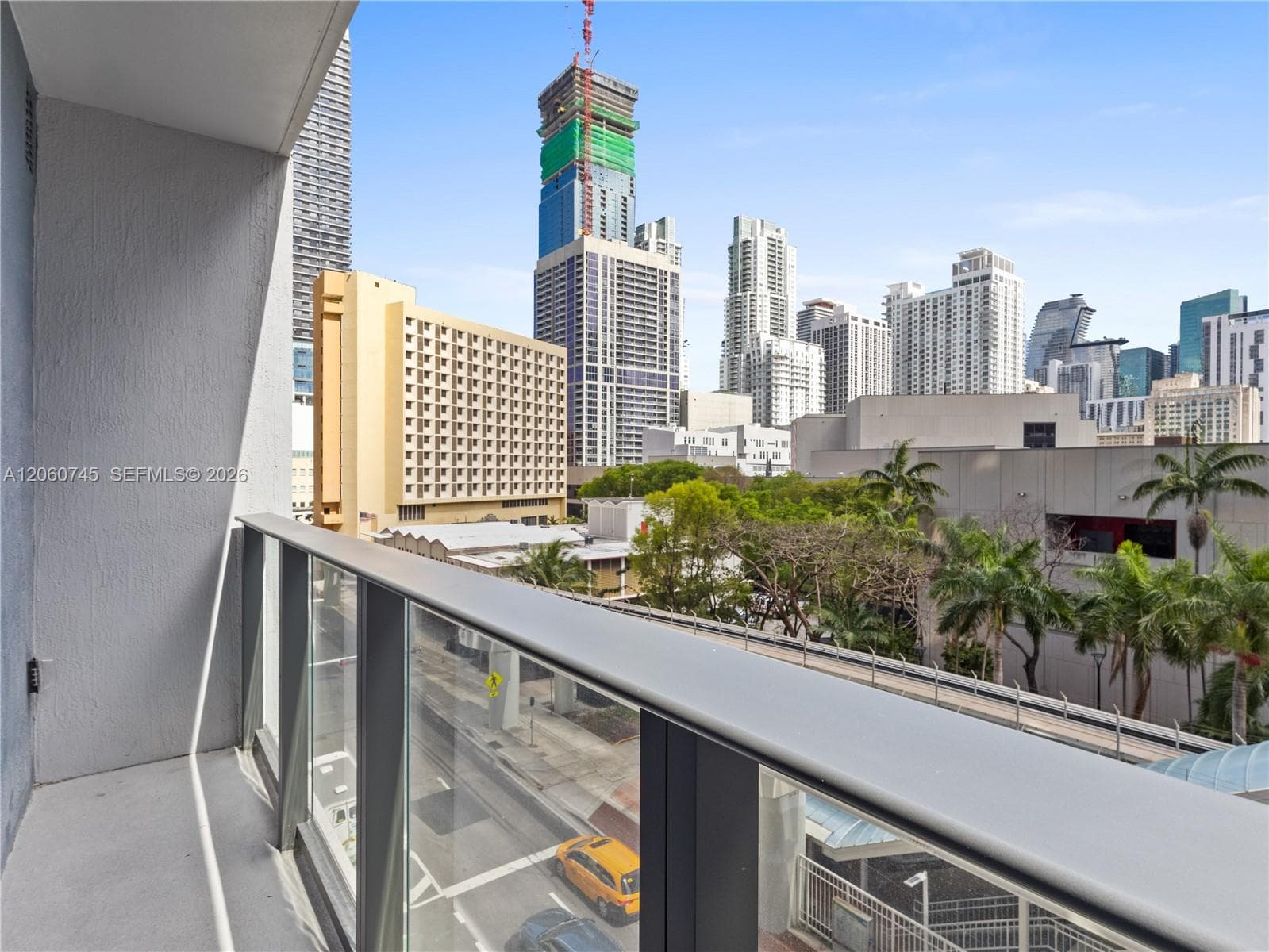 121 NE 5th St # 504, Miami FL 33132