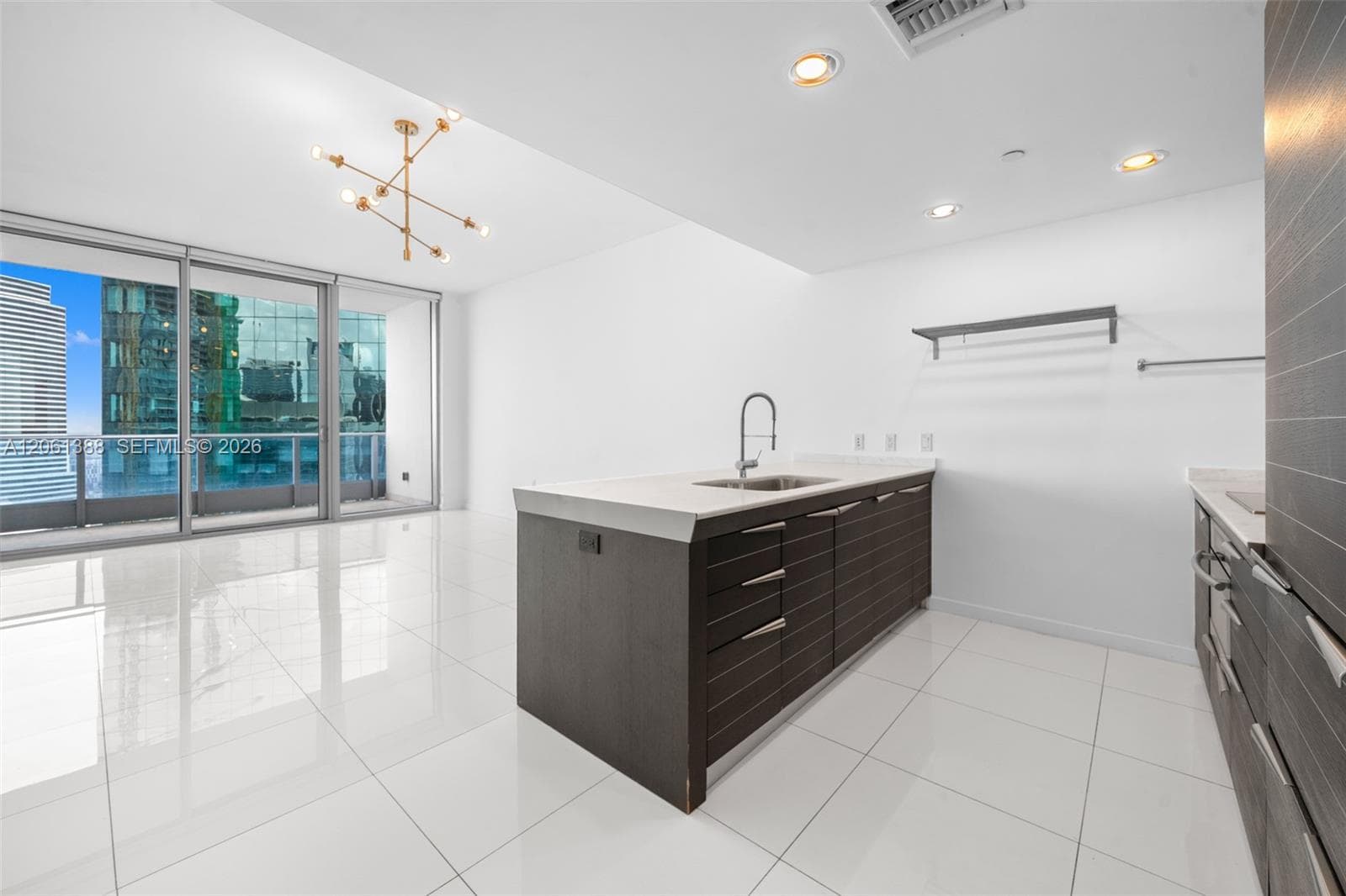 200 Biscayne Boulevard Way # 4409, Miami FL 33131