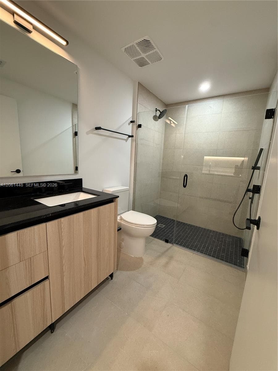 225 N Miami Ave # 1506, Miami FL 33128