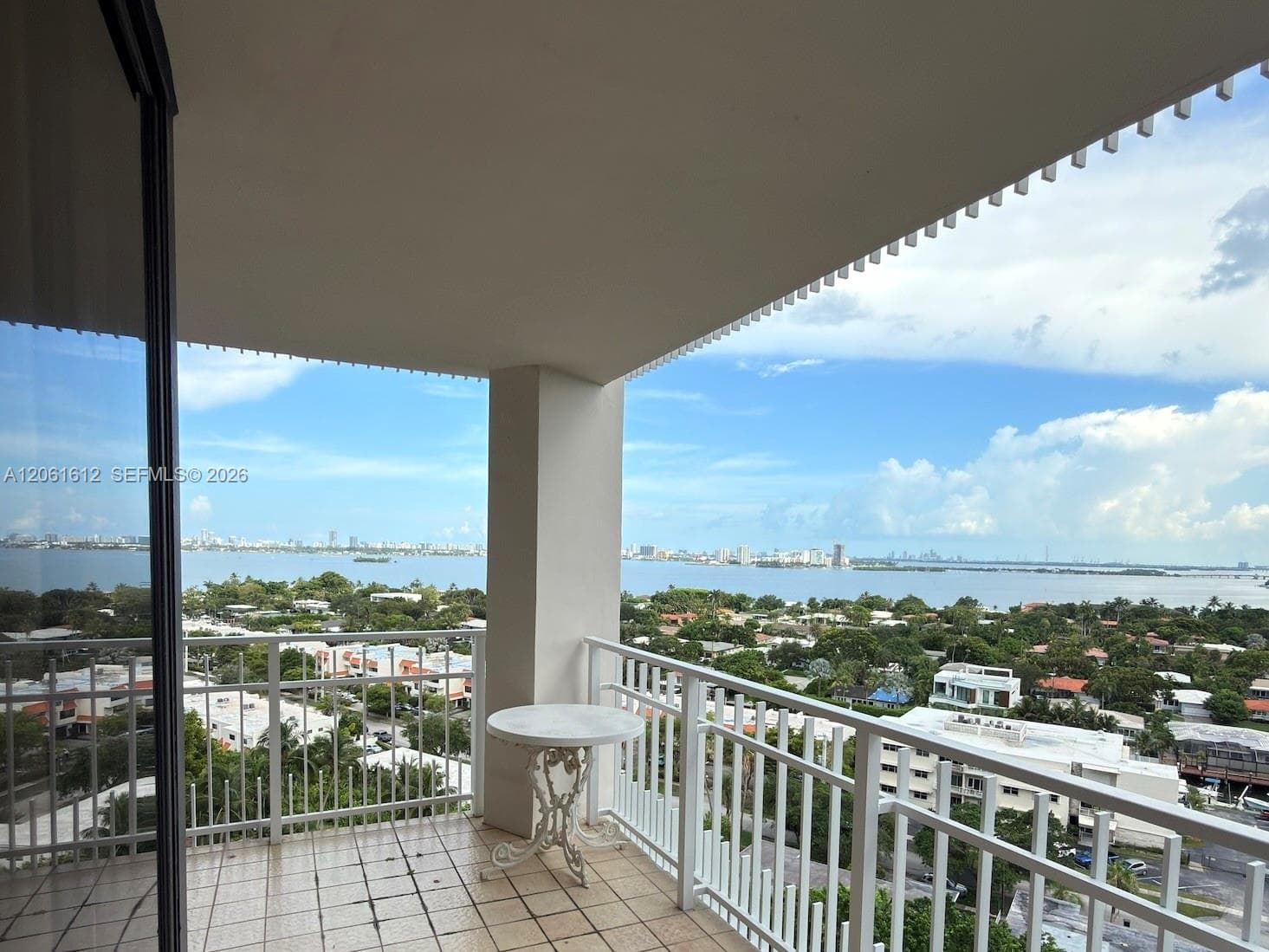 2000 Towerside Ter # 1510, Miami FL 33138