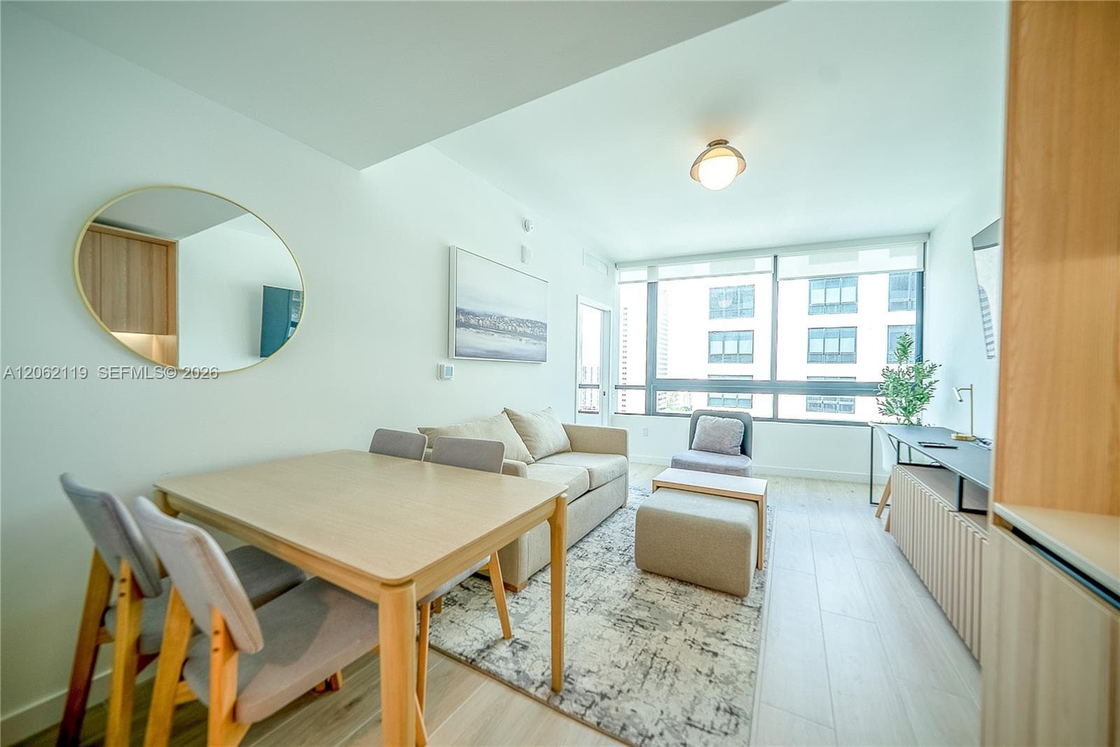 225 N Miami Ave # 2912, Miami FL 33128