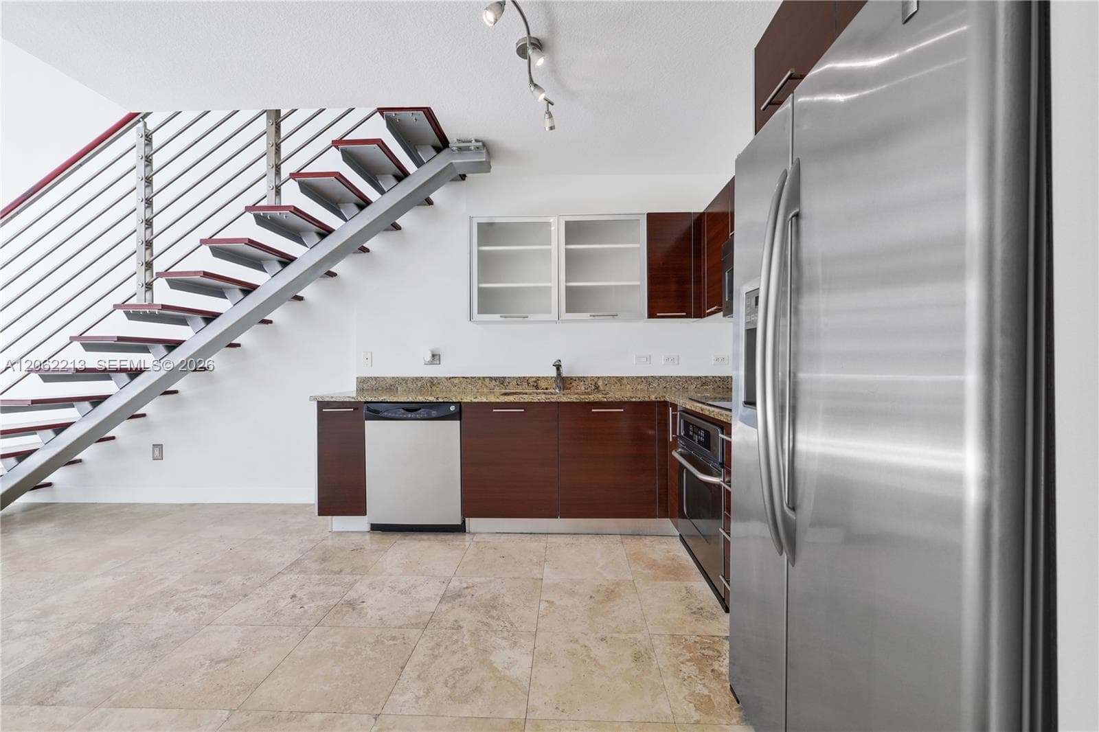 41 SE 5th St # 906, Miami FL 33131
