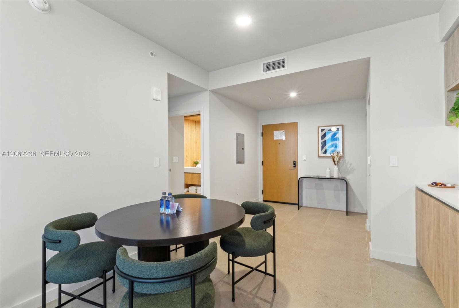 11 NE 6th St # 2303, Miami FL 33132
