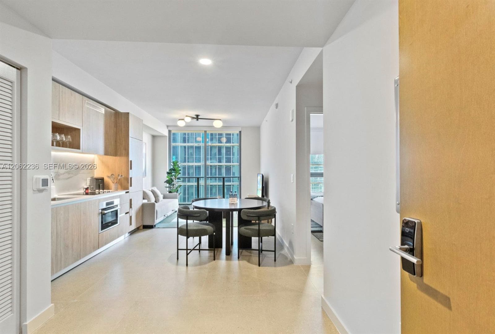 11 NE 6th St # 2303, Miami FL 33132